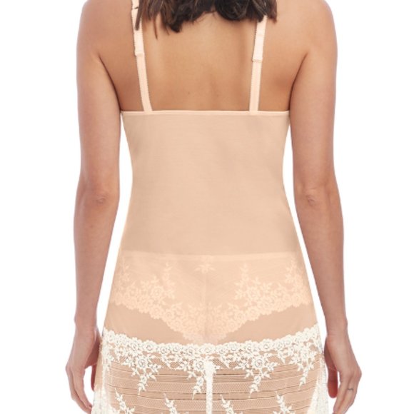 Never worn. Wacoal embrace lace chemise, bra and briefs set size 10 / small - Picture 2 of 13